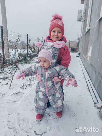 Зимний комбинезон для девочки