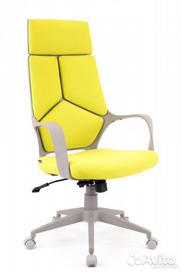 Кресло компьютерное для руководителя Trio Grey