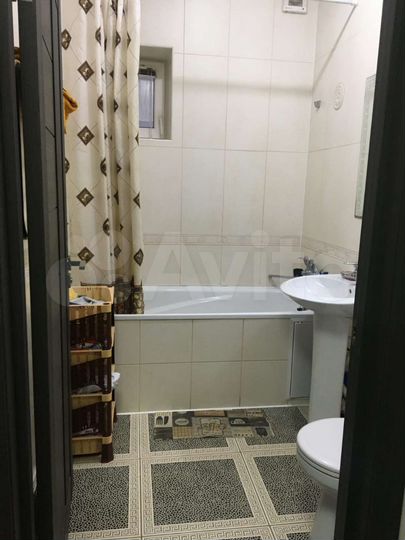 Комната 18 м² в 1-к., 1/2 эт.