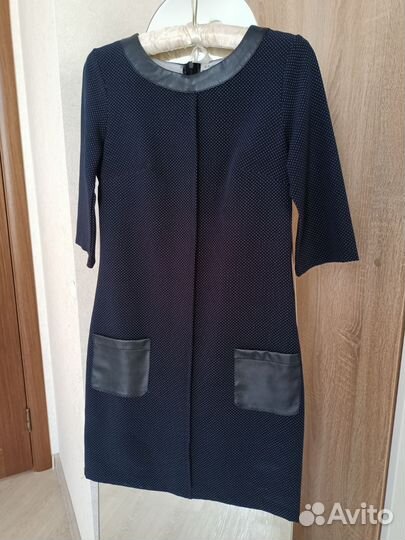Платье,44