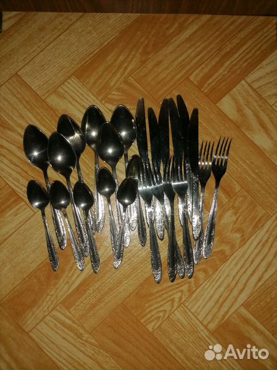 Столовый набор, ложки, вилки, ножи