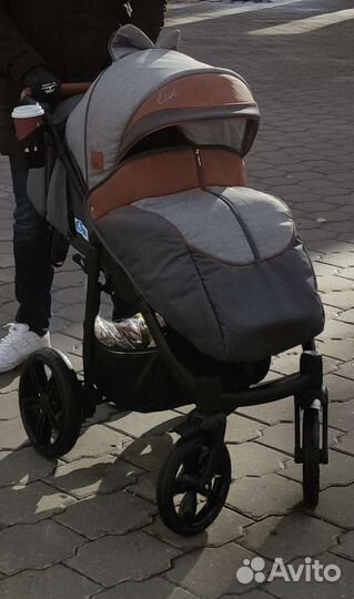 Прогулочная коляска camarelo elix