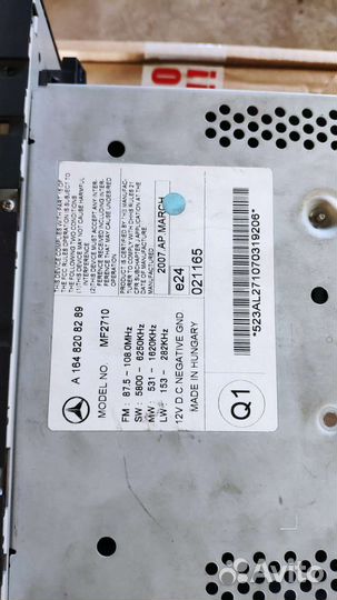 Магнитола Mercedes - Benz