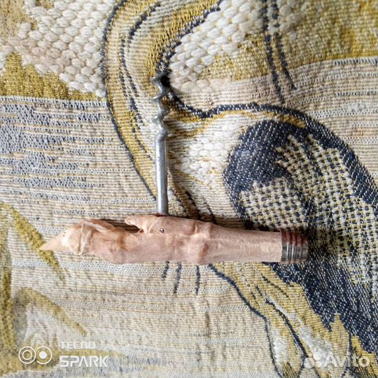 Открывалка, штопор 