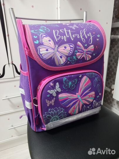 Рюкзак школьный для девочки 1-4 класс