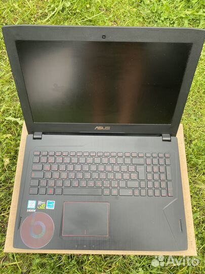 Игровой ноутбук Asus Rog i7 7700HQ 16Gb Gtx1060