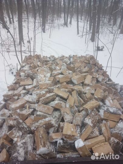 Дрова колотые дуб