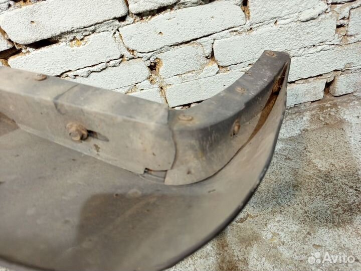 Молдинг крыла переднего левого Land Rover 4