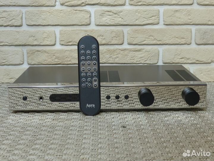 Aura Vita XLR ресивер пультовой FM AM itra