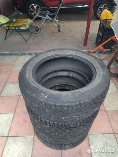 Tigar SUV Ice 215/60 R17