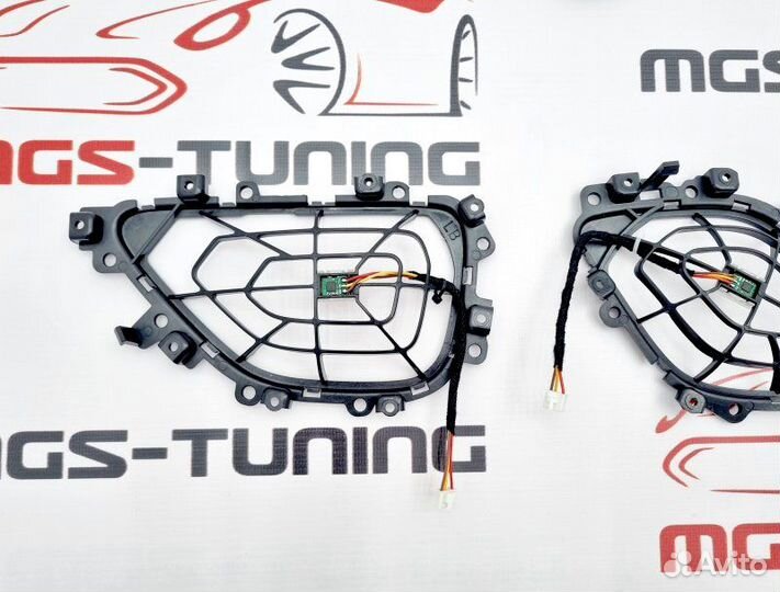 Подсветка дверных динамиков Mercedes GLE/GLS 167