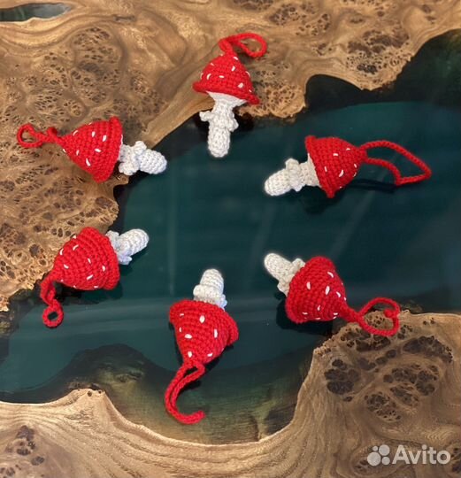 Брелок мухомор игрушка