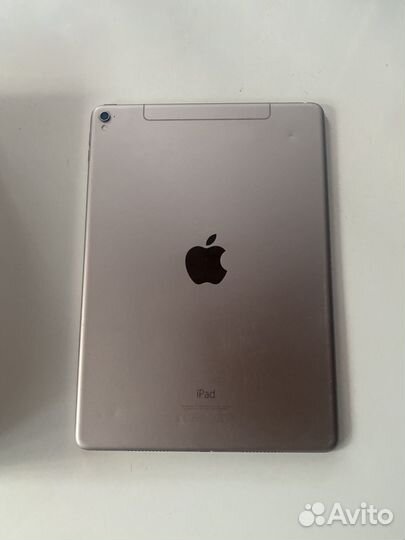 iPad Pro 9.7