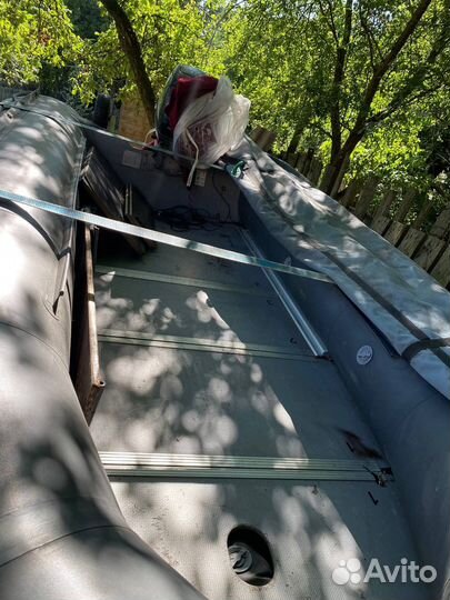 Продам лодку bush s380+мотор+прицеп