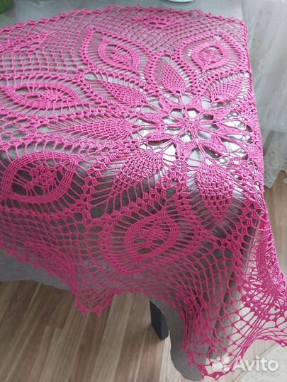 Скатерть кружевная