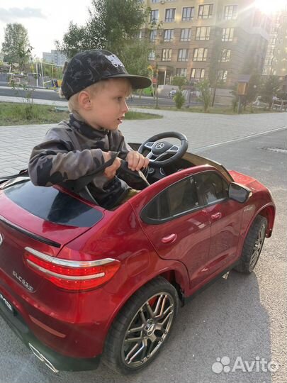 Детский электромобиль