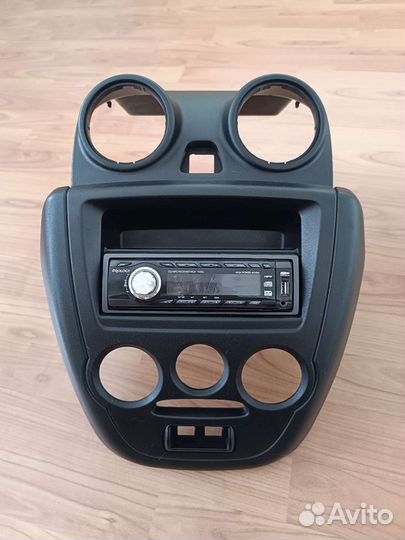 Центральная консоль LADA granta