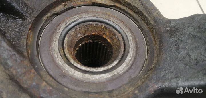 Кулак поворотный передний правый 408 2012