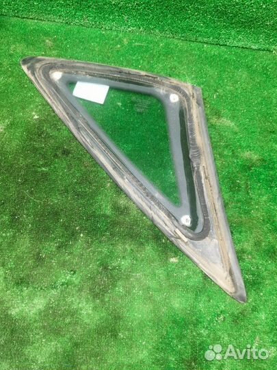 Форточка кузова задняя правая Ford Mondeo 4