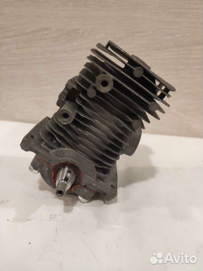 Двигатель для бензопилы Stihl 180