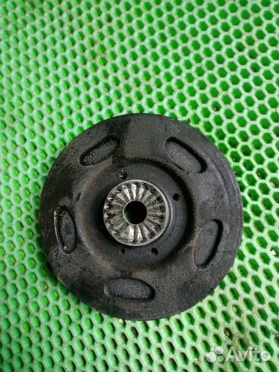 Шкив коленвала Audi Q5 8R cdnc 2011