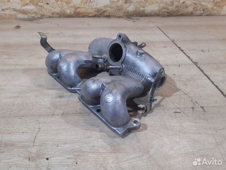 Коллектор впускной Toyota Prius NHW10 1nzfxe 1999