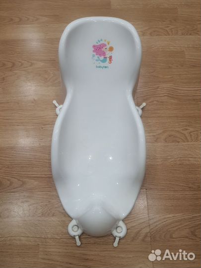 Ванночка с горкой для купания