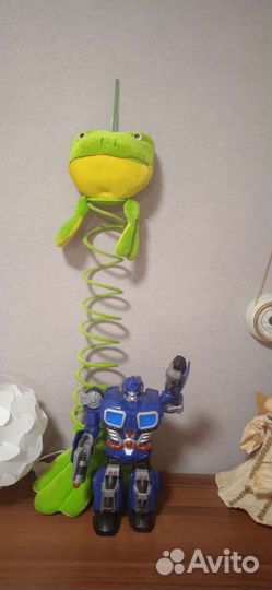 Мягкая голова козы на палке. Финская