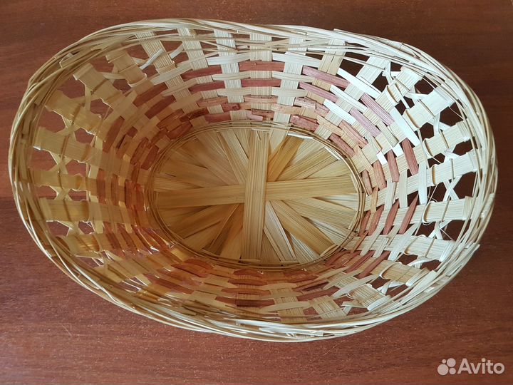 Корзина плетеная