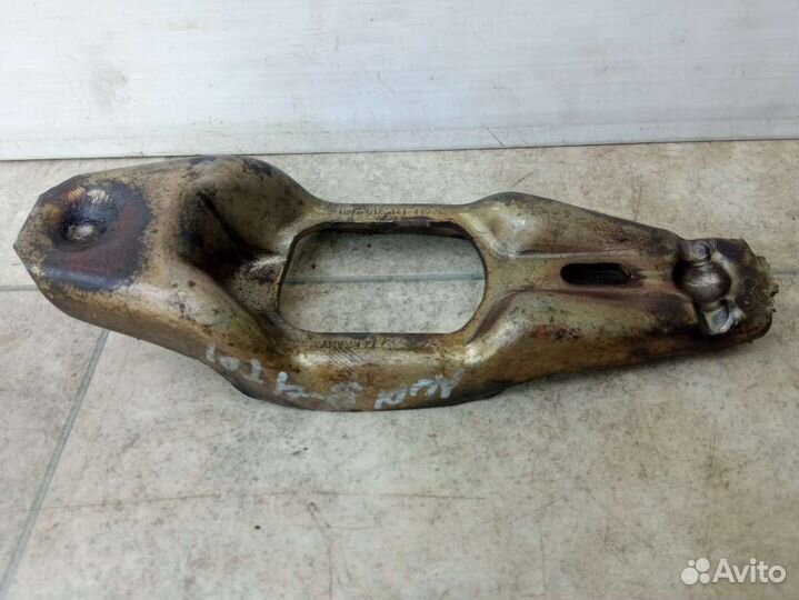 Вилка сцепления Audi 80 B4 012141719B