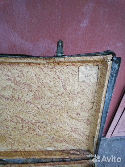 Чемодан коричневого цвета.Винтаж.Ретро