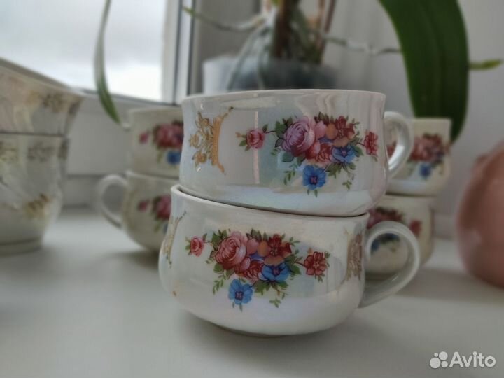 Фарфоровая посуда. Сборный сервиз