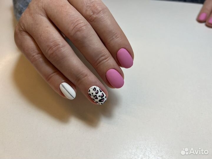 Мастер маникюра и педикюра