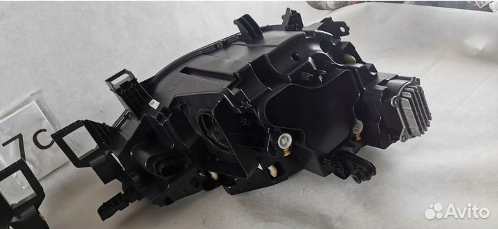 VW ID.4 ID.5 комплект фар