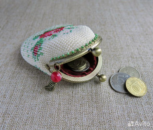 Кошелек-монетница Маленькая роза с бутонами