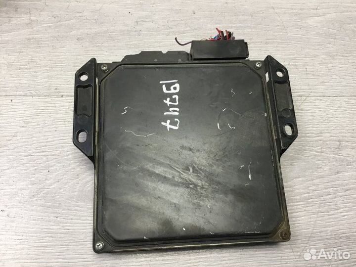 Эбу двс Nissan Navara 2.5 2008