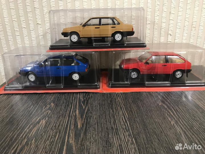 Коллекционные модели 1 24