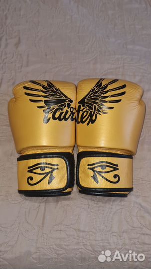 Боксерские перчатки Fairtex Falcon 12 oz