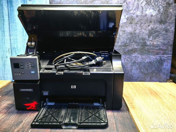 Принтер лазерный мфу hp LaserJet