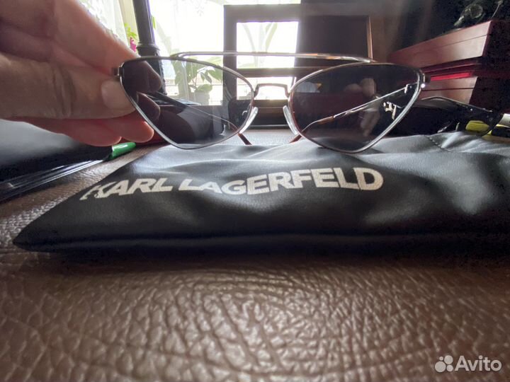 Солнцезащитные очки женские брендовые