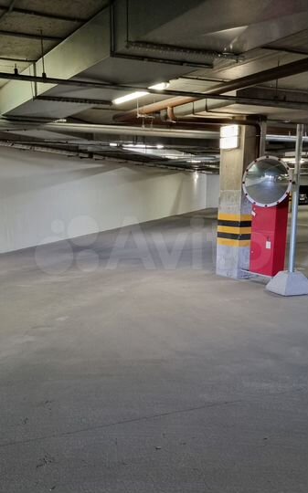 Машиноместо, 14 м²