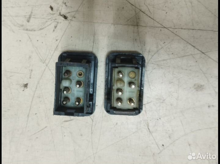 Кнопка стеклоподъёмника задняя vоlvo 760 вольво