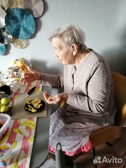 Помощница для бабули