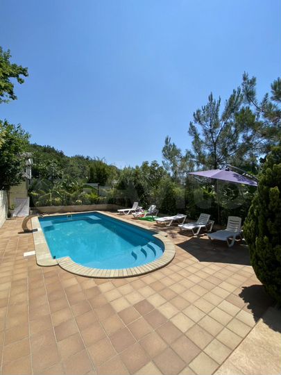 Комната 18 м² в 4-к., 1/4 эт.