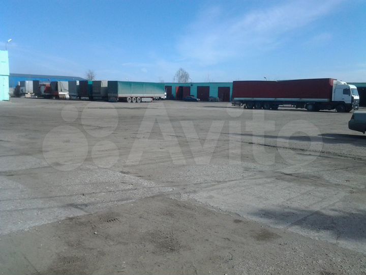 Склад, 1365 м²