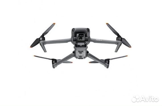 Квадрокоптер DJI Mavic 3 Fly More Combo (RC Pro)
