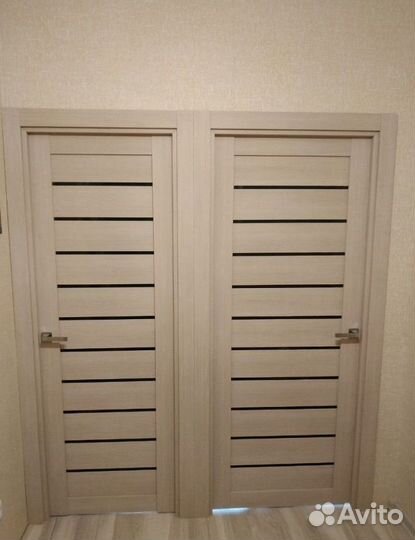 Дверь межкомнатная Палермо 20 черное стекло