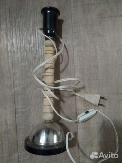 Лампа настольная