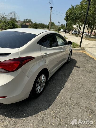 Hyundai Elantra 1.6 AT, 2015, 155 000 км