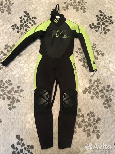 Гидрокостюм детский Base. Швеция